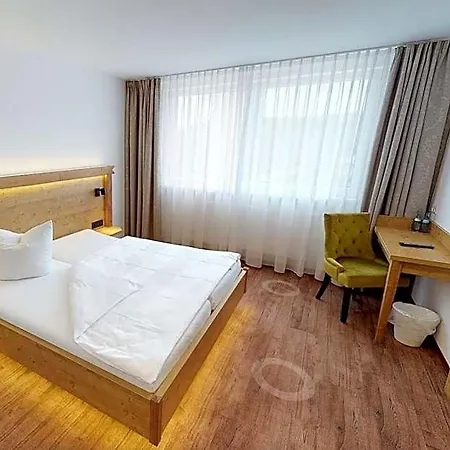 Forsthof Hotel 3*