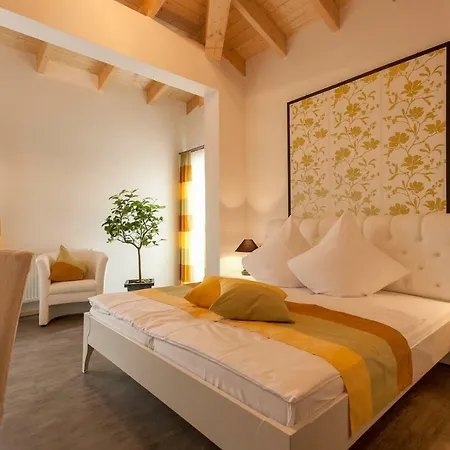 Forsthof Szálloda 3*